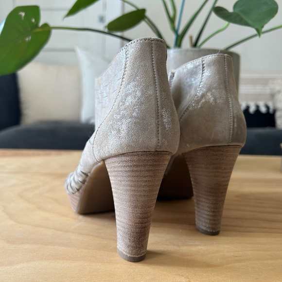 Paul Green Peep Toe Bootie - Picture 3 of 7